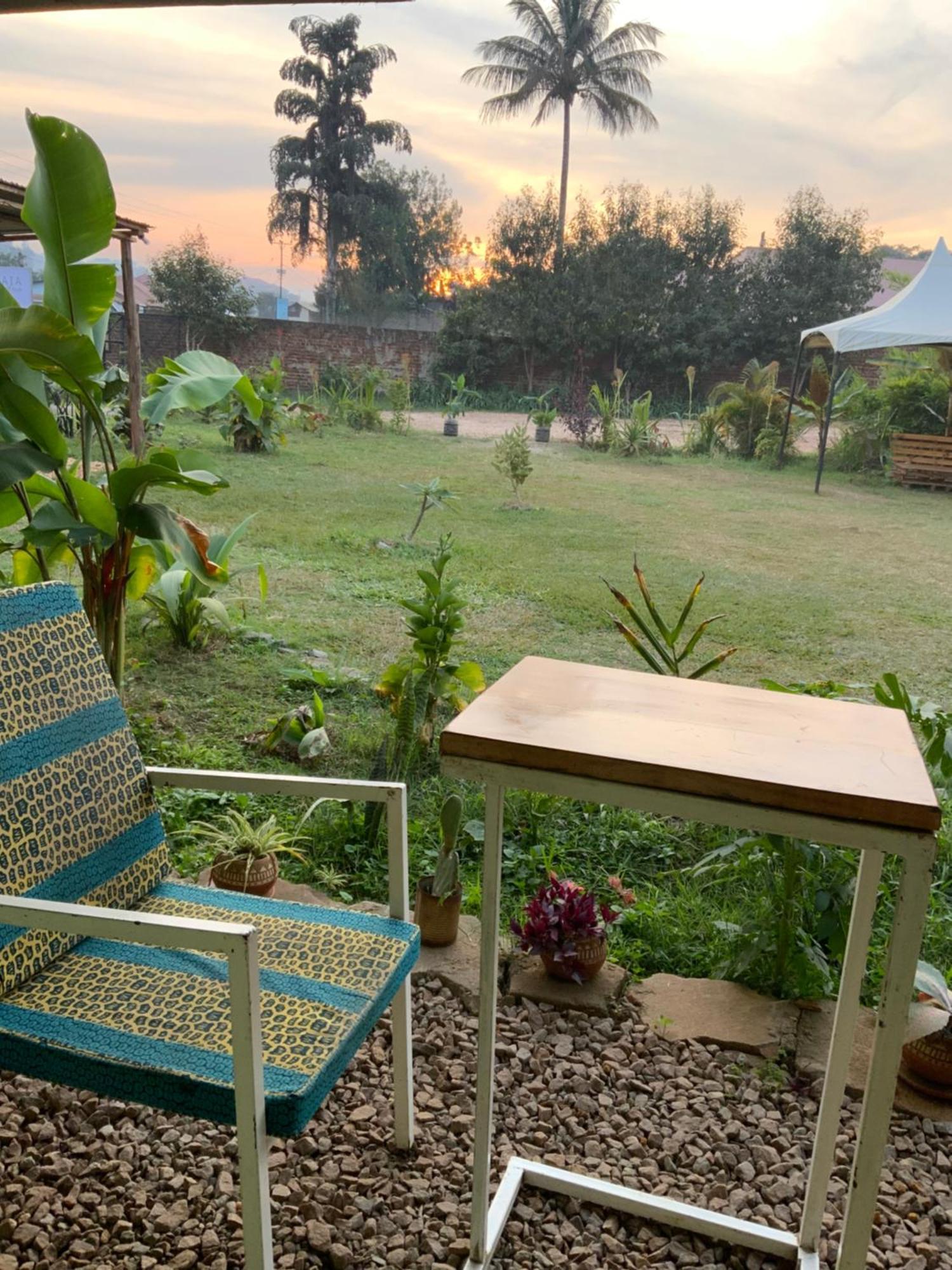 Gaia Eco Hub Bnb Fort Portal Exterior photo